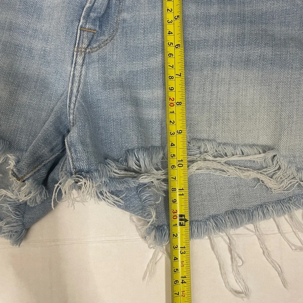 Frame Le Grand Garcon Shorts Womens 26 Distressed Denim Cutoff Raw Hem - Picture 7 of 8